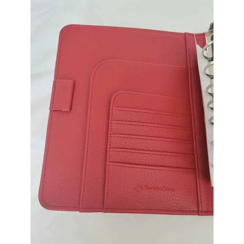 FranklinCovey Classic Ruby Red Pebble Leather 1.5